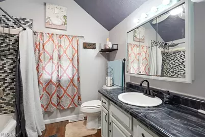 4695 Grapeland Avenue, Louisville, OH 44641 - Photo 11