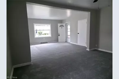 1810 Saint Elmo Avenue NE, Canton, OH 44705 - Photo 15