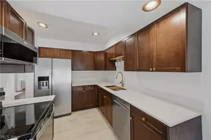 2505 15th St, Cuyahoga Falls, OH 44223 - Photo 17