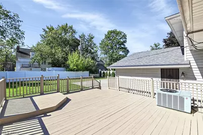 3038 Van Aken Boulevard, Huber Heights, OH 44120 - Photo 7