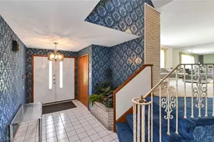 3038 Van Aken Blvd, Huber Heights, OH 44120 - Photo 9