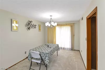 3038 Van Aken Boulevard, Huber Heights, OH 44120 - Photo 21