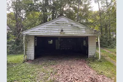 3001 Mayfair Road, Green, OH 44312 - Photo 3