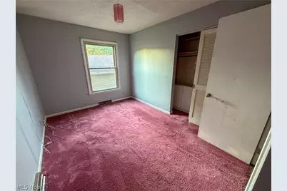 1076 Homestead, Alliance, OH 44601 - Photo 13