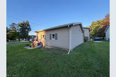 1076 Homestead, Alliance, OH 44601 - Photo 27