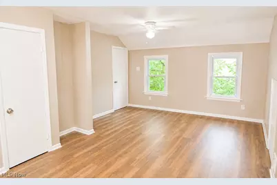 7410 Neville Avenue, Loveland, OH 44102 - Photo 17