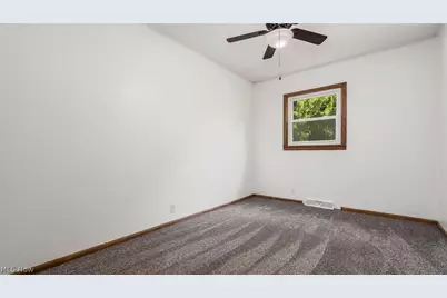 2660 Eva Circle, Zanesville, OH 43701 - Photo 11