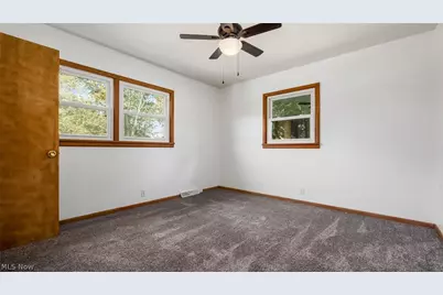 2660 Eva Circle, Zanesville, OH 43701 - Photo 9