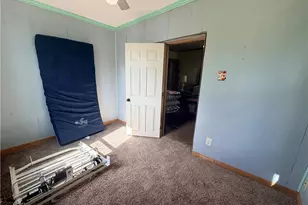 303 Wall St, Zanesville, OH 43701 - Photo 7