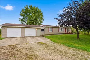 1420 Glenn Hwy, New Concord, OH 43762 - Photo 5