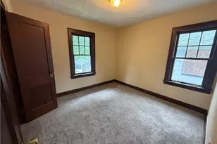 130 E Emerling Ave, Akron, OH 44301 - Photo 9