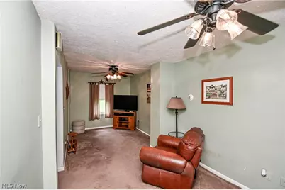 4585 Northampton Road, Cuyahoga Falls, OH 44223 - Photo 7