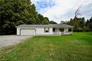 4585 Northampton Rd, Cuyahoga Falls, OH 44223 - Photo 1