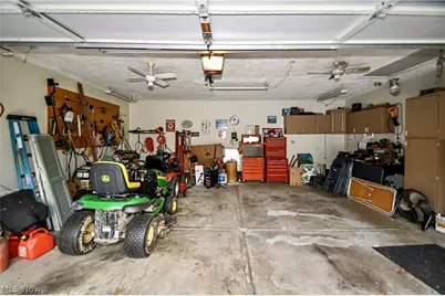 4585 Northampton Road, Cuyahoga Falls, OH 44223 - Photo 33