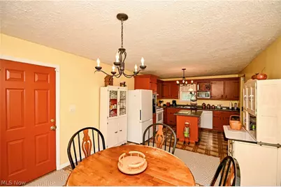 4585 Northampton Road, Cuyahoga Falls, OH 44223 - Photo 17