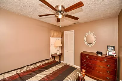 4585 Northampton Road, Cuyahoga Falls, OH 44223 - Photo 21