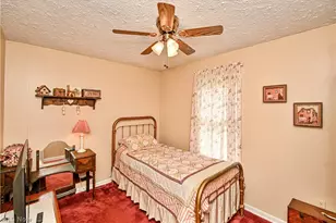 4585 Northampton Rd, Cuyahoga Falls, OH 44223 - Photo 27