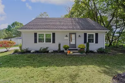 3292 Helmsdale Drive, Akron, OH 44312 - Photo 1