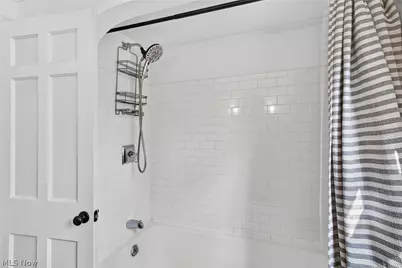 17318 Daleview Drive, Oakwood, OH 44107 - Photo 27