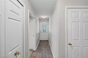 3394 Lenox Village Dr, Fairlawn, OH 44333 - Photo 7