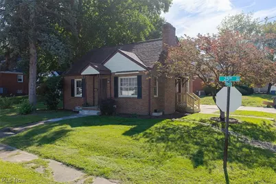 1588 25th Street NW, Canton, OH 44709 - Photo 5