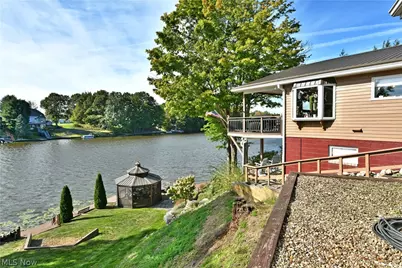 1460 Lake Vue Drive, Roaming Shores, OH 44085 - Photo 5