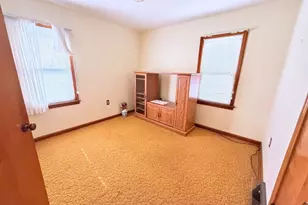 450 W 40th St, Shadyside, OH 43947 - Photo 11