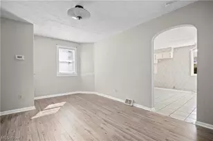 426 Kentucky Ave, Lorain, OH 44052 - Photo 21