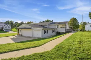 1042 Oak Hill Dr NE, Massillon, OH 44646 - Photo 45
