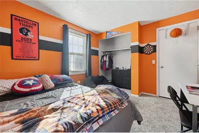 1042 Oak Hill Drive NE, Massillon, OH 44646 - Photo 25