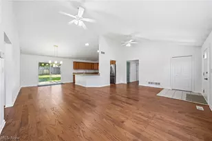 8912 Isabelle Ln, Macedonia, OH 44056 - Photo 13