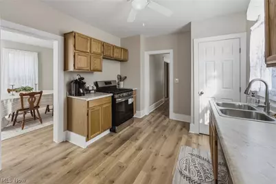 284 E Park Avenue, Barberton, OH 44203 - Photo 19