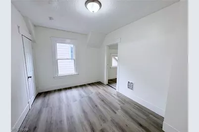 3233 W 94th Street #2, Loveland, OH 44102 - Photo 9