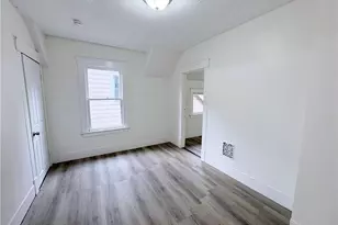 3233 W 94th St, Loveland, OH 44102 - Photo 9