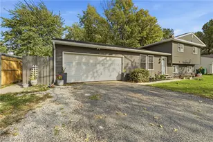 7942 Bellflower Rd, Mentor, OH 44060 - Photo 5