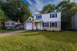 389 Stonewood St, Canal Fulton, OH 44614 - Photo 1