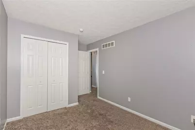 1344 Wellingshire Circle, Cuyahoga Falls, OH 44221 - Photo 35