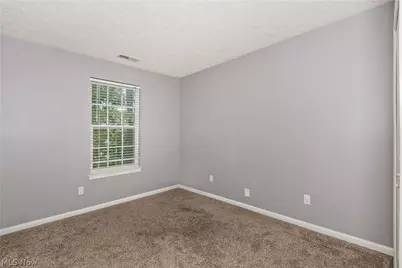 1344 Wellingshire Circle, Cuyahoga Falls, OH 44221 - Photo 37