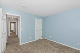1344 Wellingshire Cir, Cuyahoga Falls, OH 44221 - Photo 31