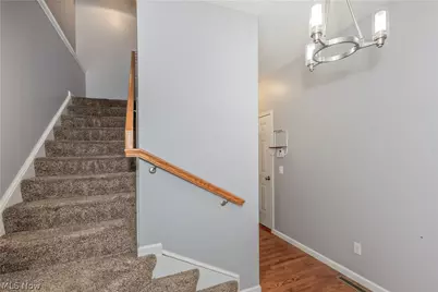 1344 Wellingshire Circle, Cuyahoga Falls, OH 44221 - Photo 21
