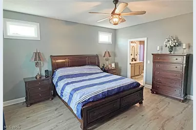 490 Byberry Drive NE, Hartville, OH 44632 - Photo 15