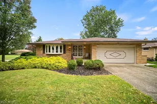 6161 Winchester Dr, Green Hills, OH 44131 - Photo 1