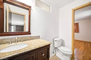 6161 Winchester Dr, Green Hills, OH 44131 - Photo 25