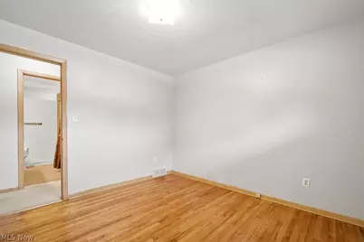 6161 Winchester Drive, Green Hills, OH 44131 - Photo 19