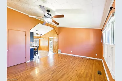 301 Vernon Street, Marietta, OH 45750 - Photo 9