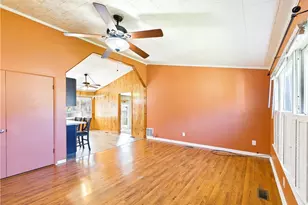 301 Vernon St, Marietta, OH 45750 - Photo 9