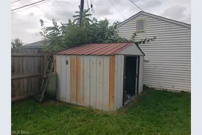 4314 Charleston Avenue, South Lorain, OH 44055 - Photo 15