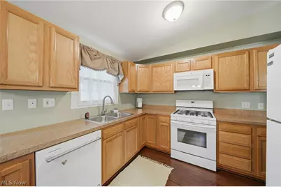 10487 Belleau Drive, Twinsburg, OH 44087 - Photo 9