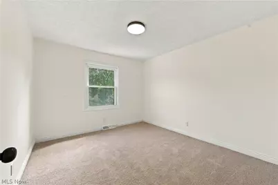 3117 Bailey Road, Cuyahoga Falls, OH 44221 - Photo 25