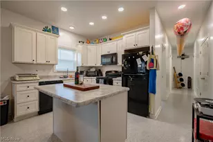 219 5th St SW, Brewster, OH 44613 - Photo 23